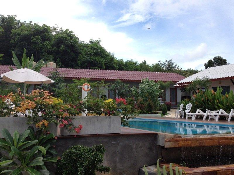 Phuket Muay Thai House Chalong Eksteriør bilde