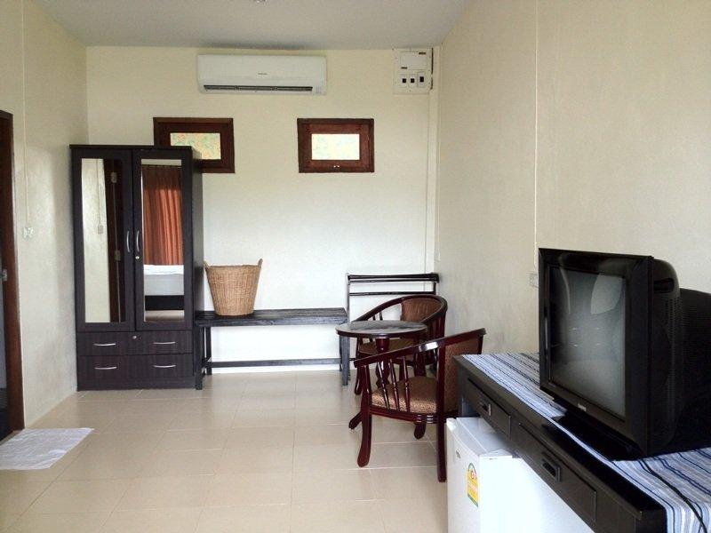 Phuket Muay Thai House Chalong Eksteriør bilde