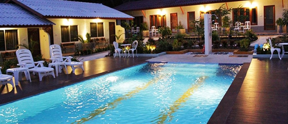 Phuket Muay Thai House Chalong Eksteriør bilde