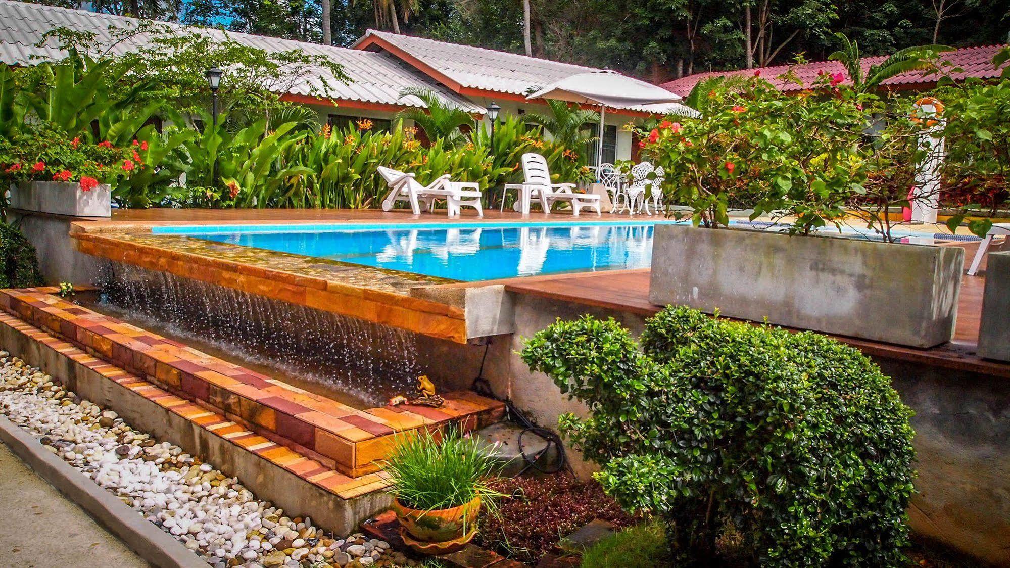 Phuket Muay Thai House Chalong Eksteriør bilde